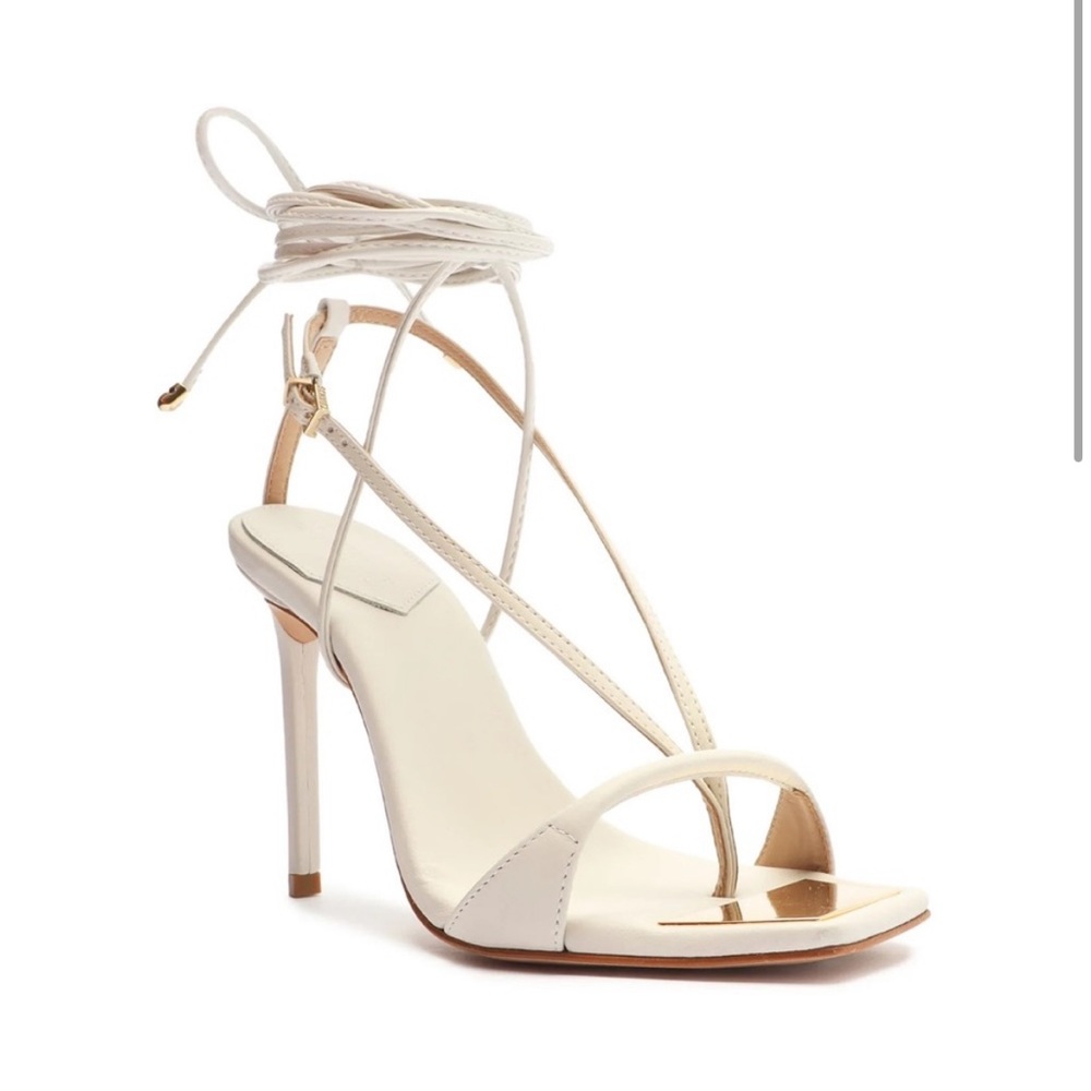 Schutz Vikki Sandal Brand new size 8